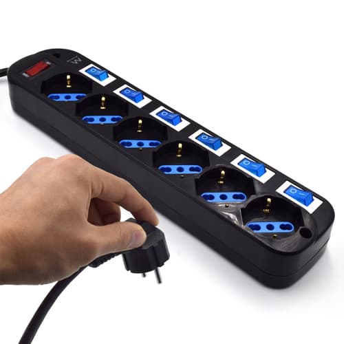 Ewent EW3851 Multipresa Elettrica a 6 Posti ITA/Schuko indipendenti su Ogni Presa e Interruttore Generale, Schuko 16A, 2500W, Nera — miniatura 9