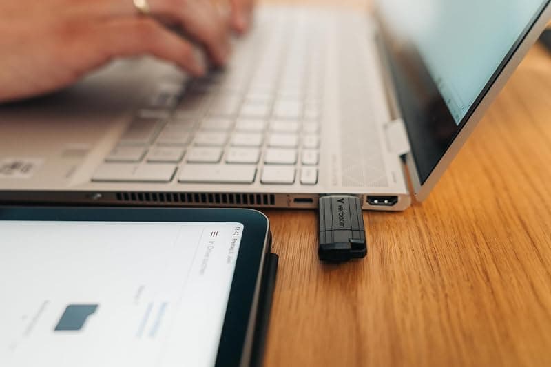 Verbatim Pendrive Pinstripe 32GB USB 2.0 49064 — miniatura 4