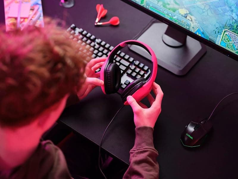 Trust Gaming GXT 415P Zirox Cuffie Gaming Leggere con Driver da 50 mm per PC, Xbox, PS4, PS5, Switch, Mobile, Jack Audio 3.5 mm, Cavo 2m, Cuffie con Microfono Over-Ear - Rosa — miniatura 8